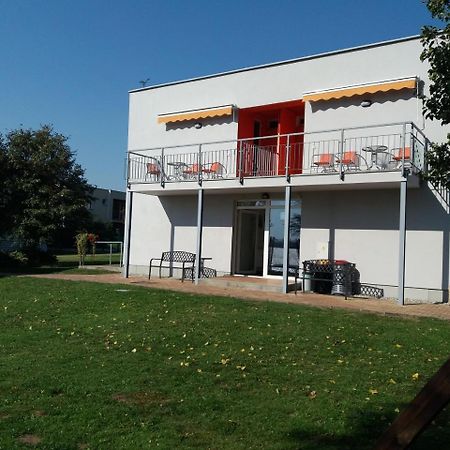 Vila Moravia Pasohlávky Exterior foto